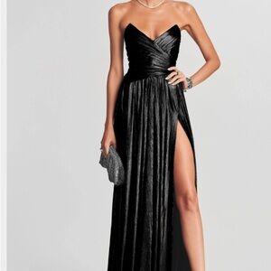 Retrofete Strapless Black Gown